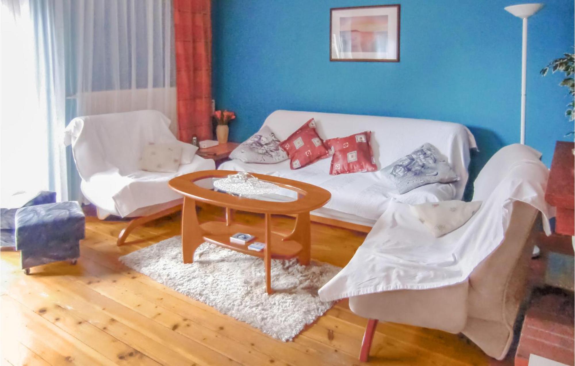 Amazing Home In Kolczewo With Sauna エクステリア 写真