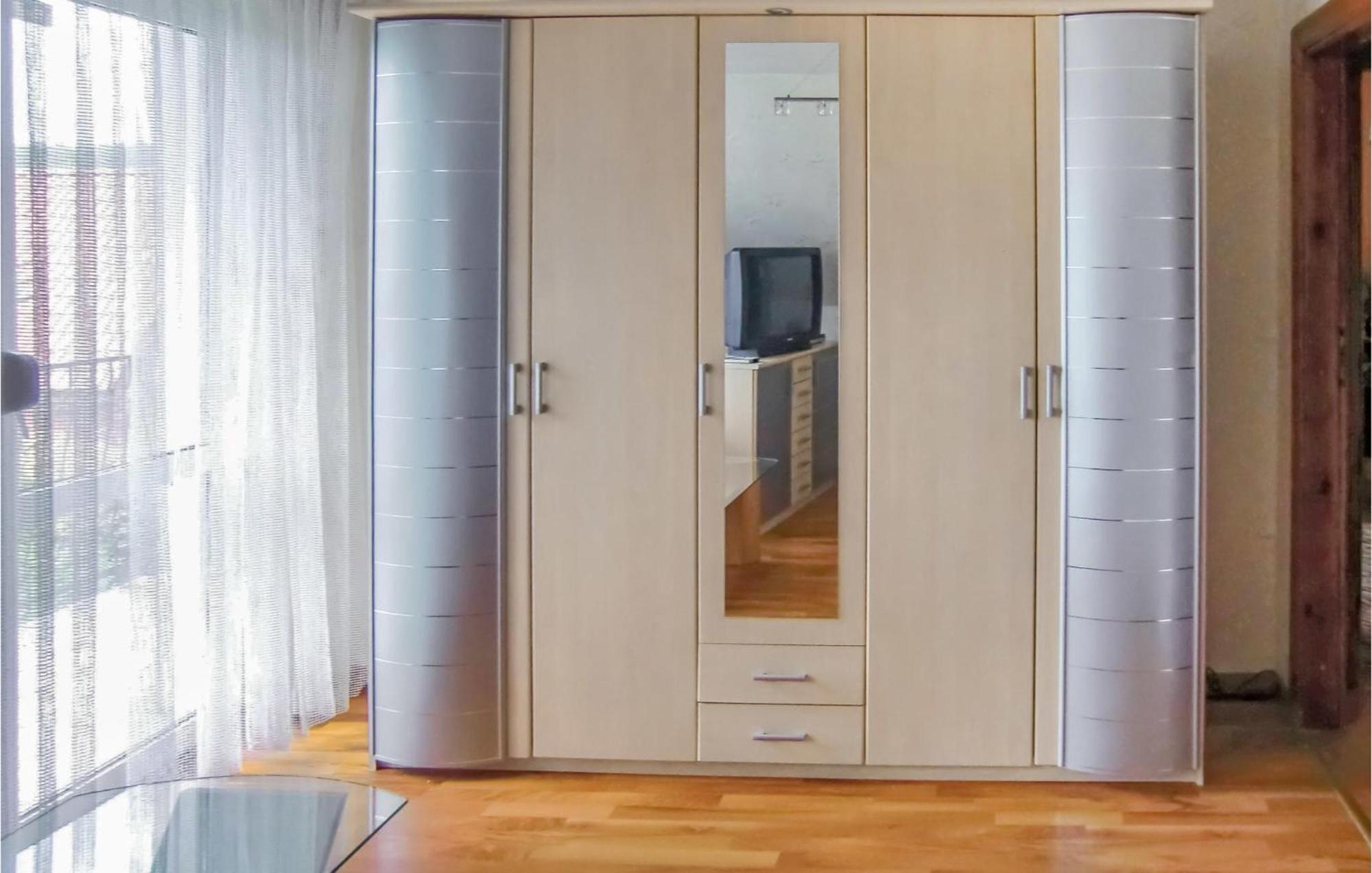 Amazing Home In Kolczewo With Sauna エクステリア 写真