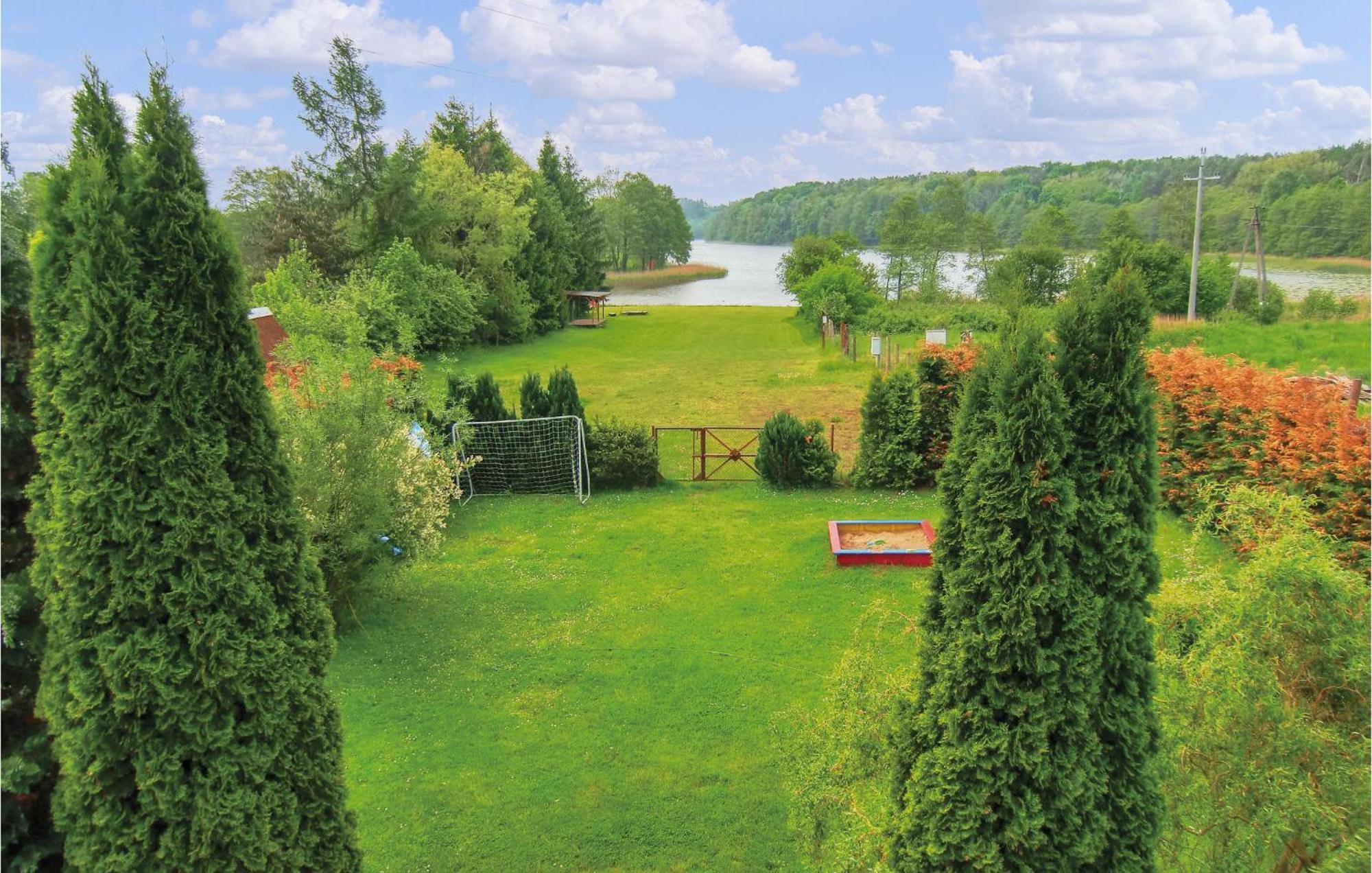 Amazing Home In Kolczewo With Sauna エクステリア 写真