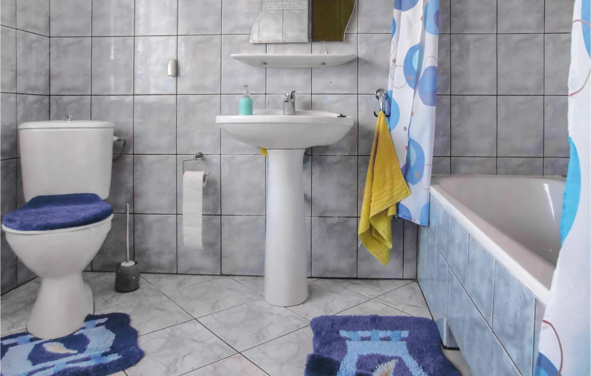 Amazing Home In Kolczewo With Sauna エクステリア 写真