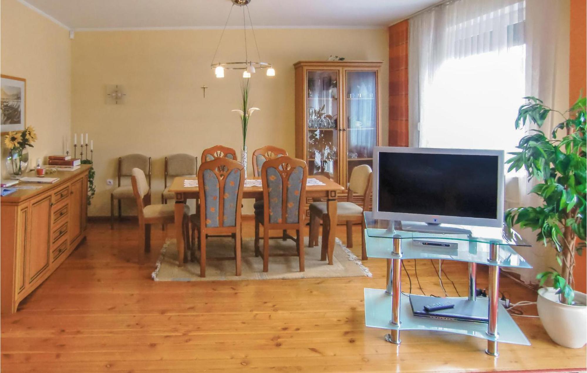 Amazing Home In Kolczewo With Sauna エクステリア 写真